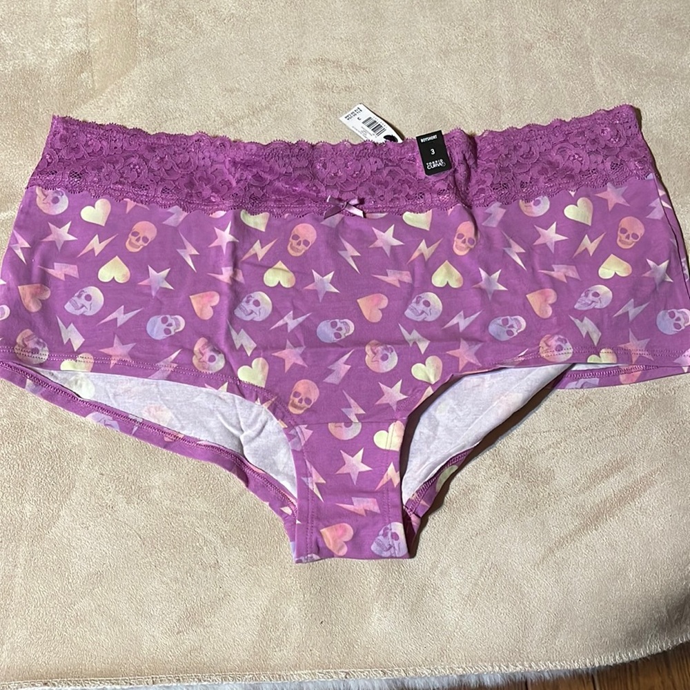 Torrid curve boy short - skulls / hearts / stars / thunder bolts